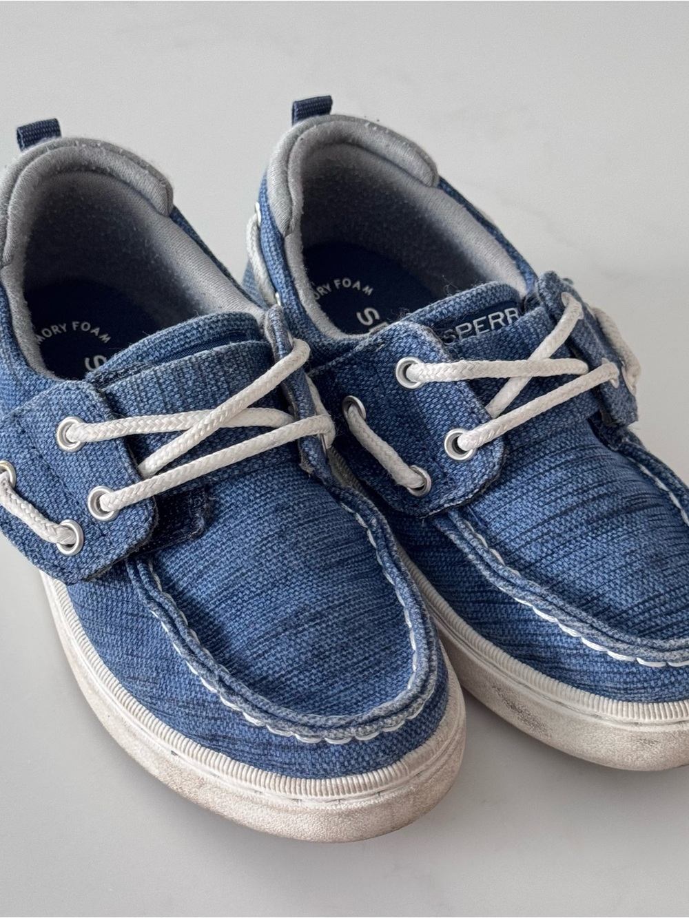 SPERRY Blue Denim Canvas Boat Shoes with Velcro